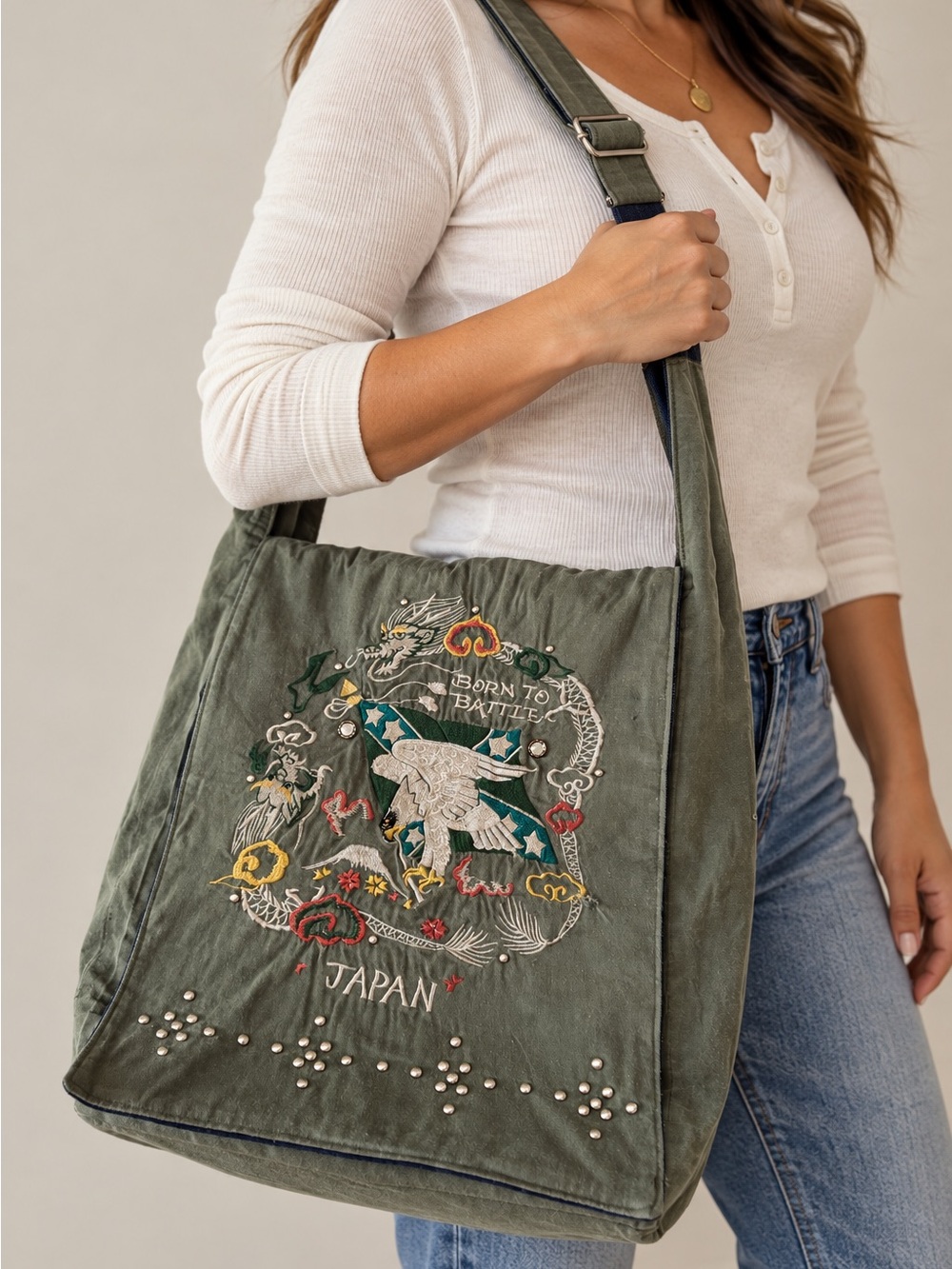 Unisex Orient Express Japan embroidered canvas shoulder bag eagle dragon studded
